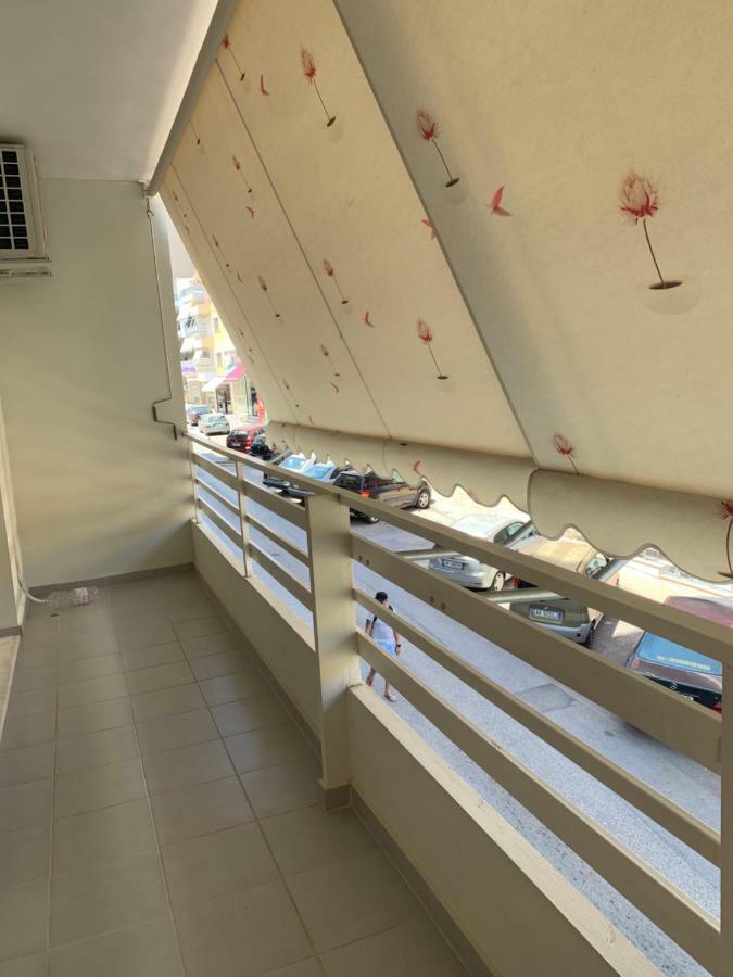 Marinela Apartment Саранде Екстериор снимка